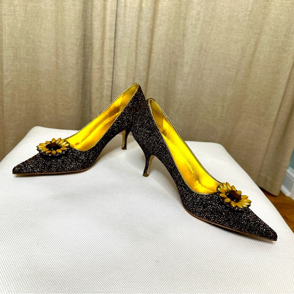 Vintage Miu Miu sunflower pumps size 7.5